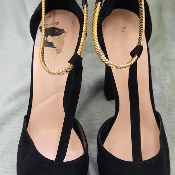 Heeks - Picture 4 of 5